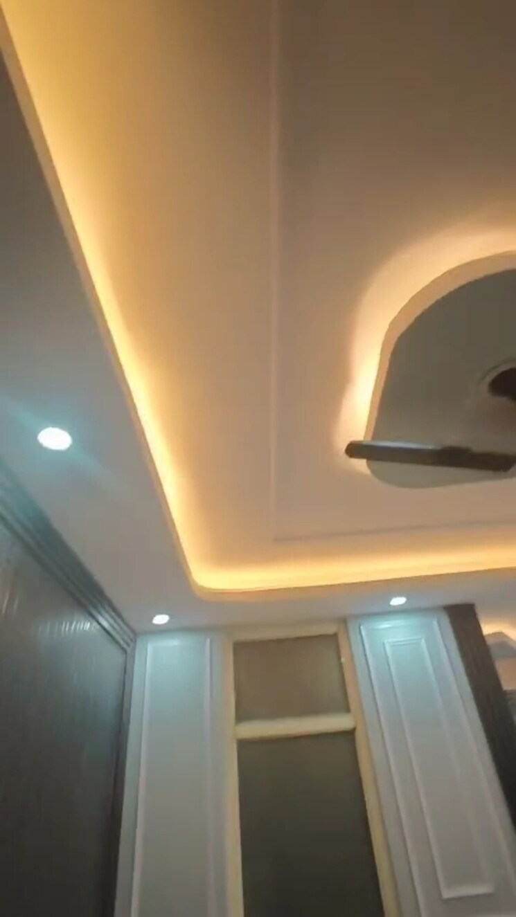 undefined, sector 73 1 Bedroom 500 Sq.Ft. Builder Floor In Sector 73 Noida 8715016