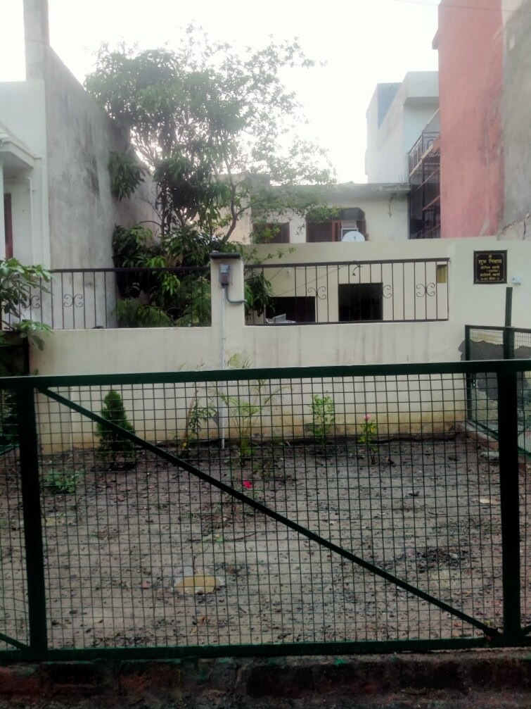 Cover Image, sector 37 greater noida  120 Sq.Mt. Plot In Sector 37 Greater Noida Greater Noida 8715031