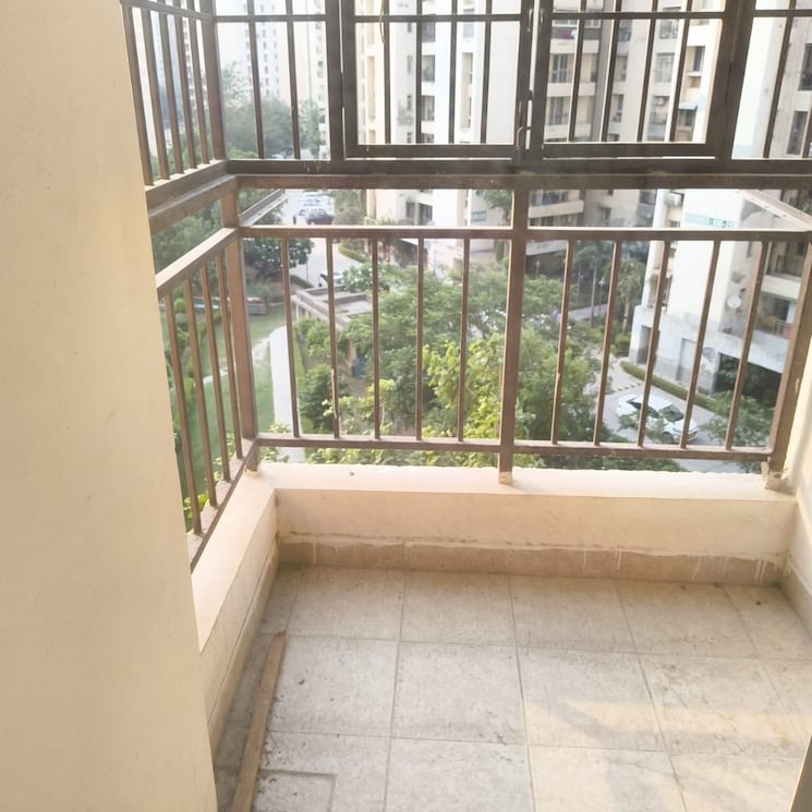 Balcony, jaypee-green-kosmos-phase-ii 2 Bedroom 950 Sq.Ft. Apartment In Sector 134 Noida 8715078