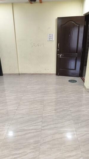 Room in 2 BHK Apartment at Vedant Complex CHS, Samata Nagar – for Sale