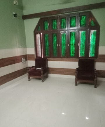 Living Room in 2 BHK Villa at Aliganj – for Rent