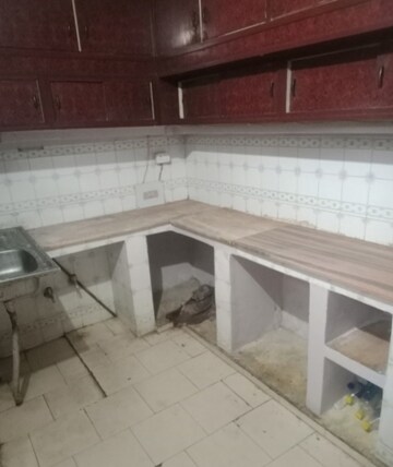 Kitchen in 2 BHK Villa at Aliganj – for Rent