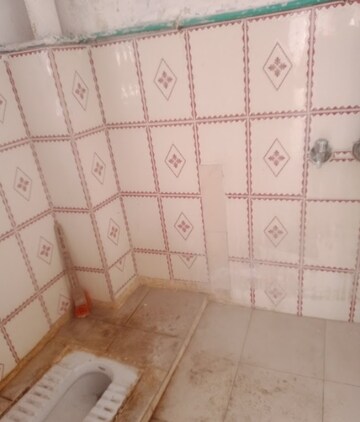 2 BHK Independent House For Rent in Aliganj
