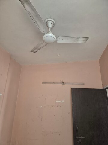 Bathroom in 1.5 BHK Apartment at Sector 10 Greater Noida – for Sale