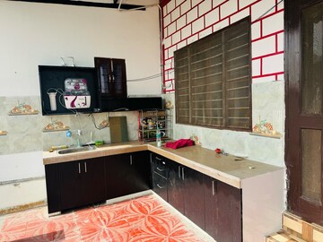 Kitchen in 2.5 BHK Villa at Pataudi Road – for Rent