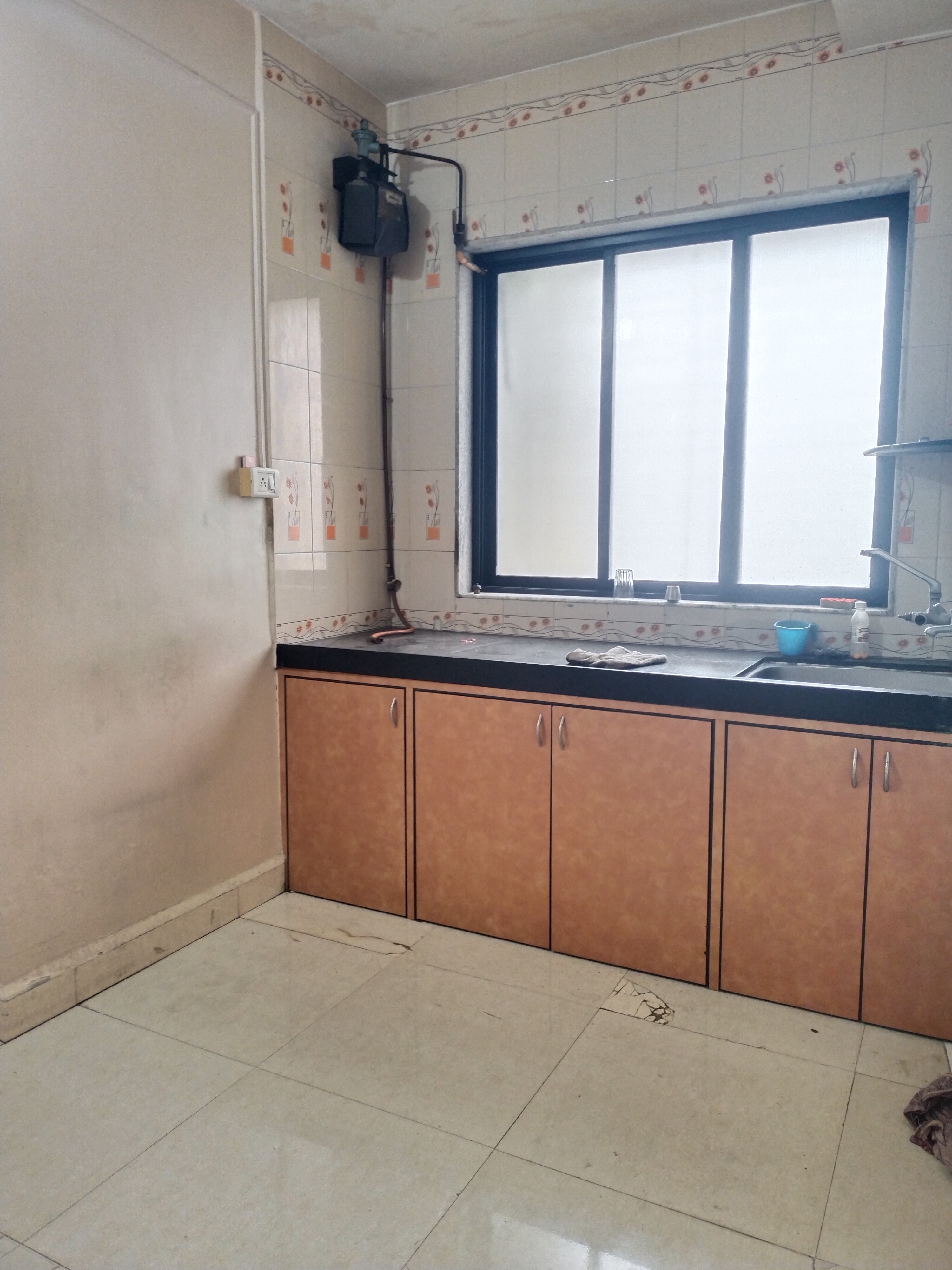 1 BHK Apartment For Rent in Nagesh  Tower