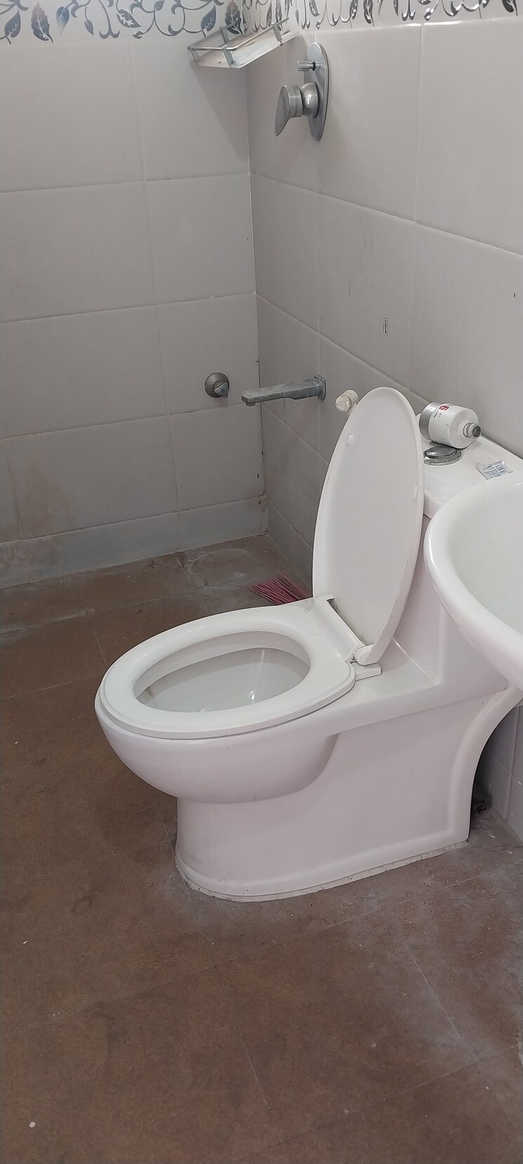 Bathroom, basavanagudi 2 Bedroom 1000 Sq.Ft. Apartment In Basavanagudi Bangalore 8715109