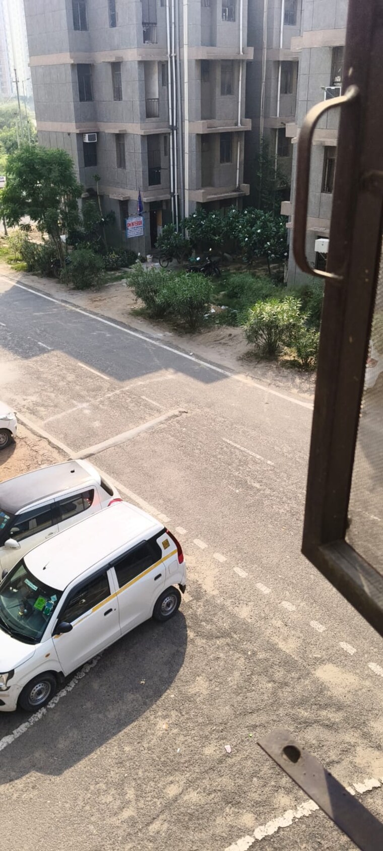  Parking, sector 10 greater noida 1 Bedroom 375 Sq.Ft. Apartment In Sector 10 Greater Noida Greater Noida 8715122