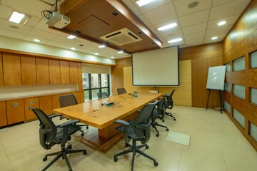   Office Space at Sudhir Aakash, Karve Road – for Rent
