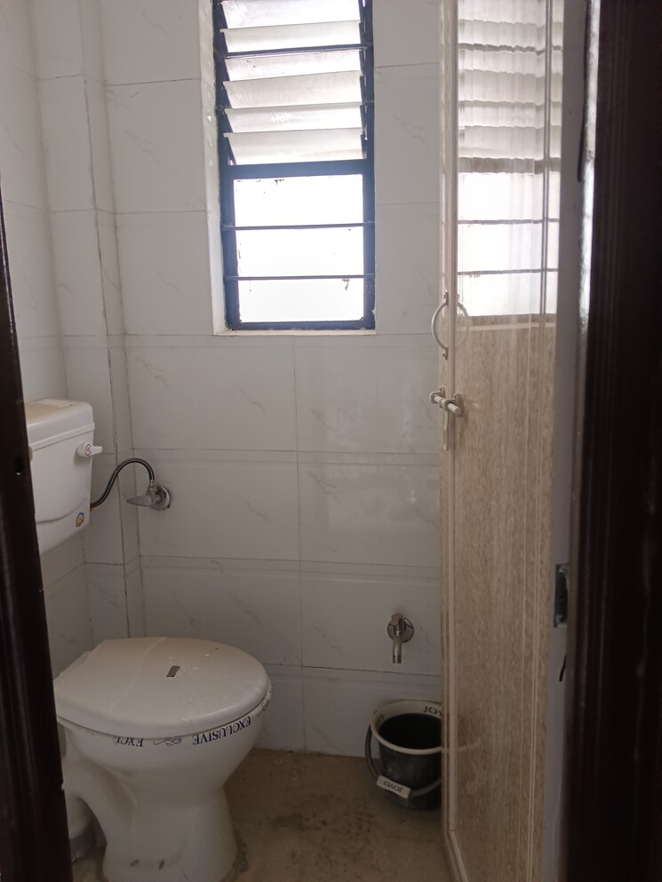 Bathroom, indira nagar 1 Bedroom 630 Sq.Ft. Apartment In Indira Nagar Nashik 8715126