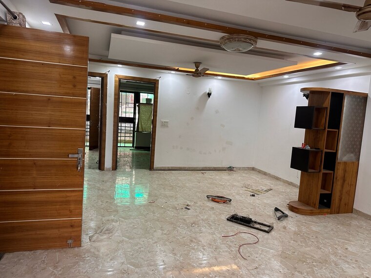 Room, green fields colony 3 Bedroom 1600 Sq.Ft. Builder Floor In Green Fields Colony Faridabad 8715128