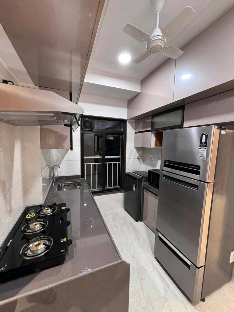 Kitchen, lodha-amara 3 Bedroom 1169 Sq.Ft. Apartment In Kolshet Road Thane 8715177