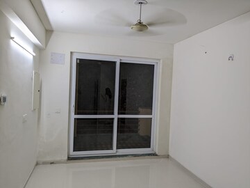 Room in 3 BHK Builder Floor at BPTP Parkland, Sector 75 – for Rent