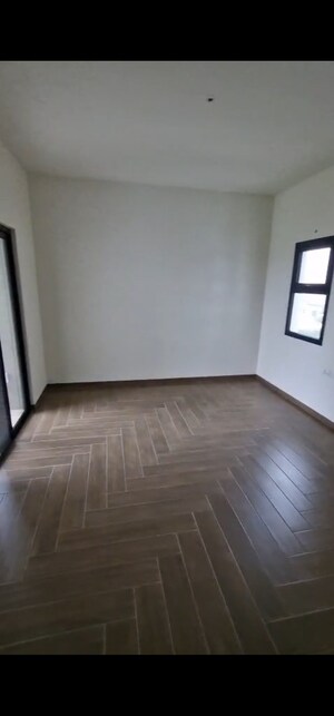 Room in 3 BHK Apartment at Sobha City Gurgaon, Sector 108 – for Sale