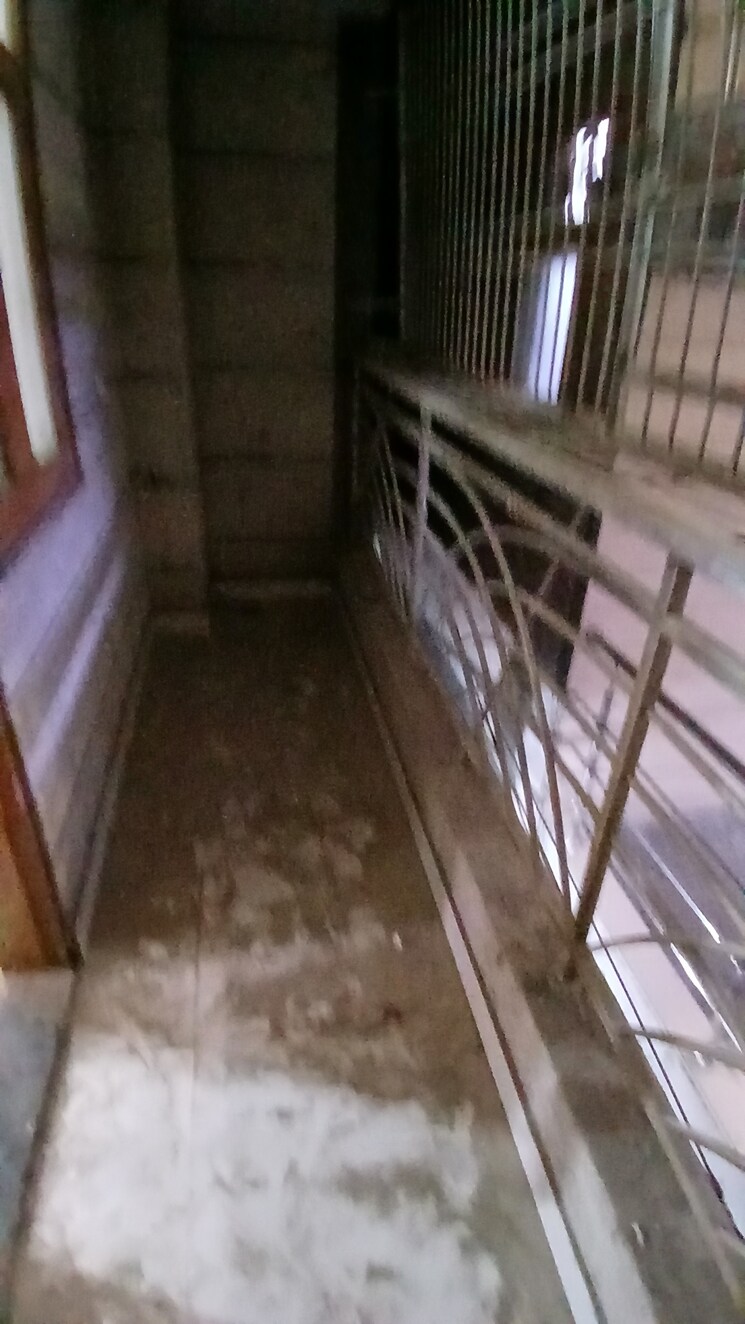 Balcony, zakir nagar 3 Bedroom 900 Sq.Ft. Apartment In Zakir Nagar Delhi 8715285