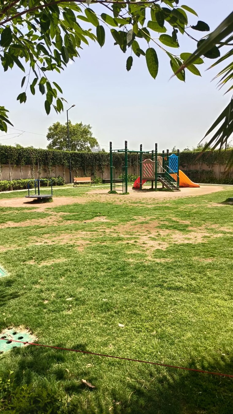 Garden, signature-global-synera 2 Bedroom 568 Sq.Ft. Apartment In Sector 81 Gurgaon 8715295