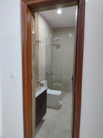 Furnished Amenities in 2 BHK Builder Floor at RWA Apartments Sector 47, Sector 47 – for Rent