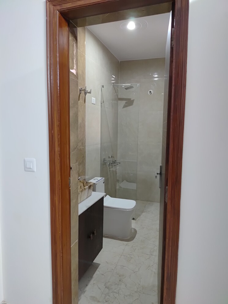 undefined, rwa-apartments-sector-47 2 Bedroom 112 Sq.Mt. Builder Floor In Sector 47 Noida 8715335