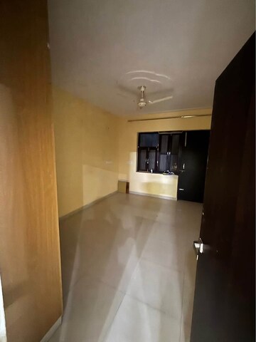 Bathroom in 2 BHK Builder Floor at Sector 9 – for Rent