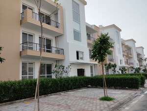 4 BHK Builder Floor – Exterior View View at Bptp Park Floors I, Sector 77 - for Sale