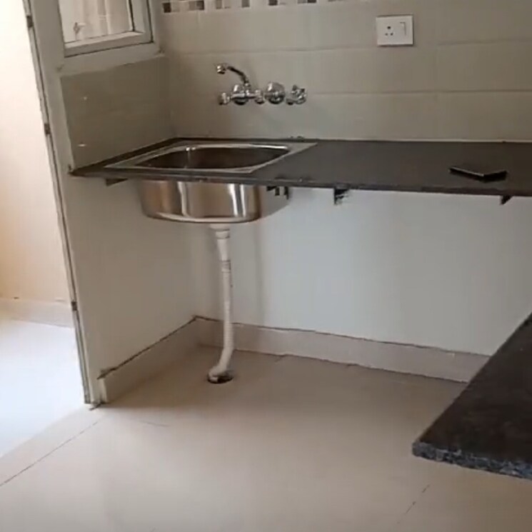 Kitchen, signature-global-golf-greens 2.5 Bedroom 650 Sq.Ft. Apartment In Sector 79 Gurgaon 8715360