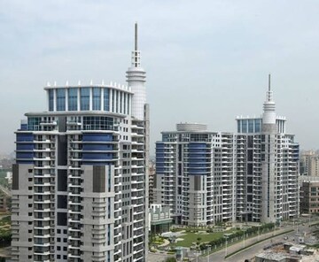 4 BHK Apartment – Exterior View View at DLF The Pinnacle, Dlf Phase V - for Sale
