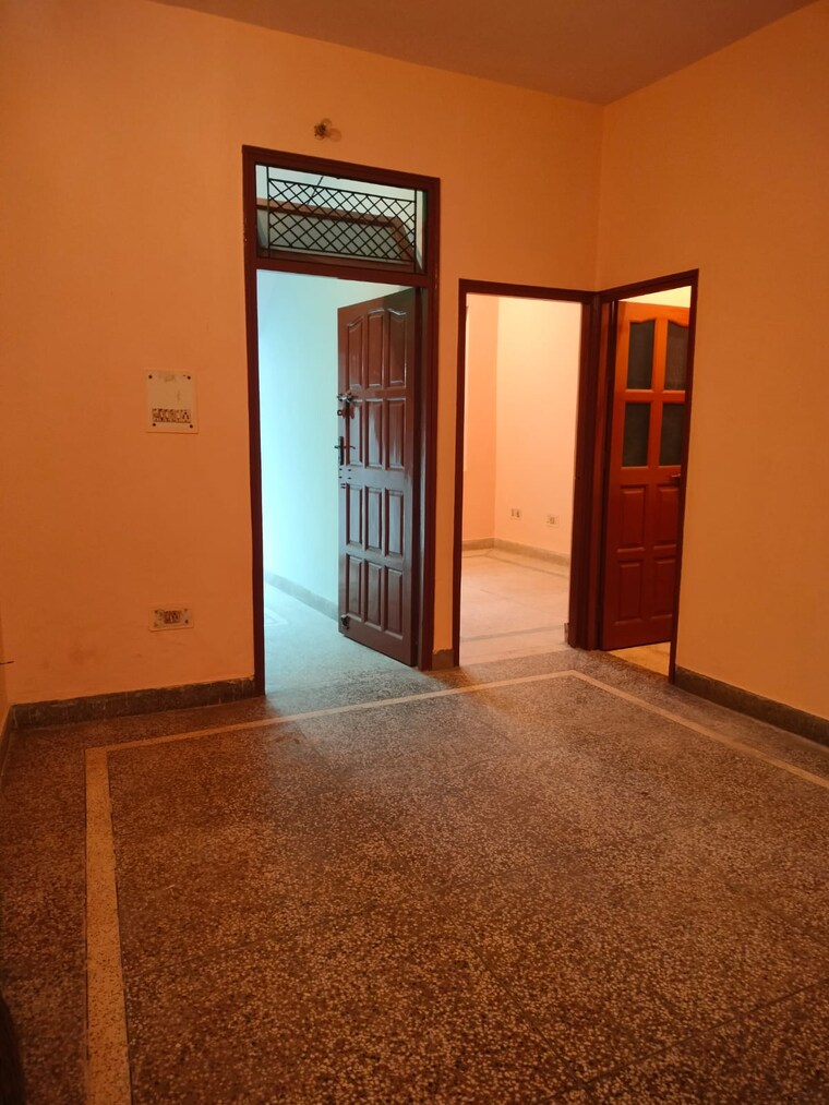 Room, laxman vihar phase 2 2 Bedroom 450 Sq.Ft. Independent House In Laxman Vihar Phase 2 Gurgaon 8715377