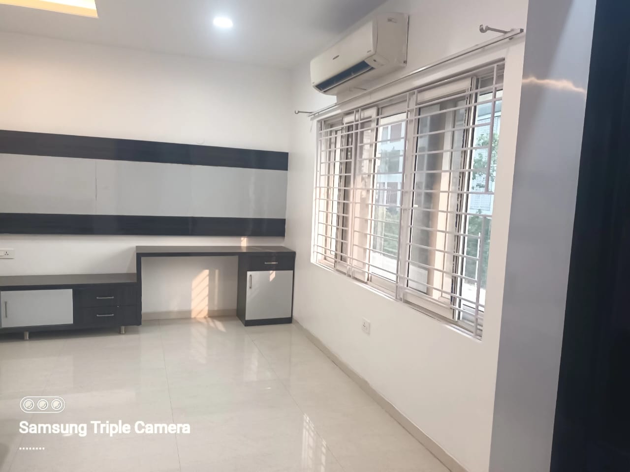 4 BHK + Pooja Room Apartment For Rent in Aditya Avalon