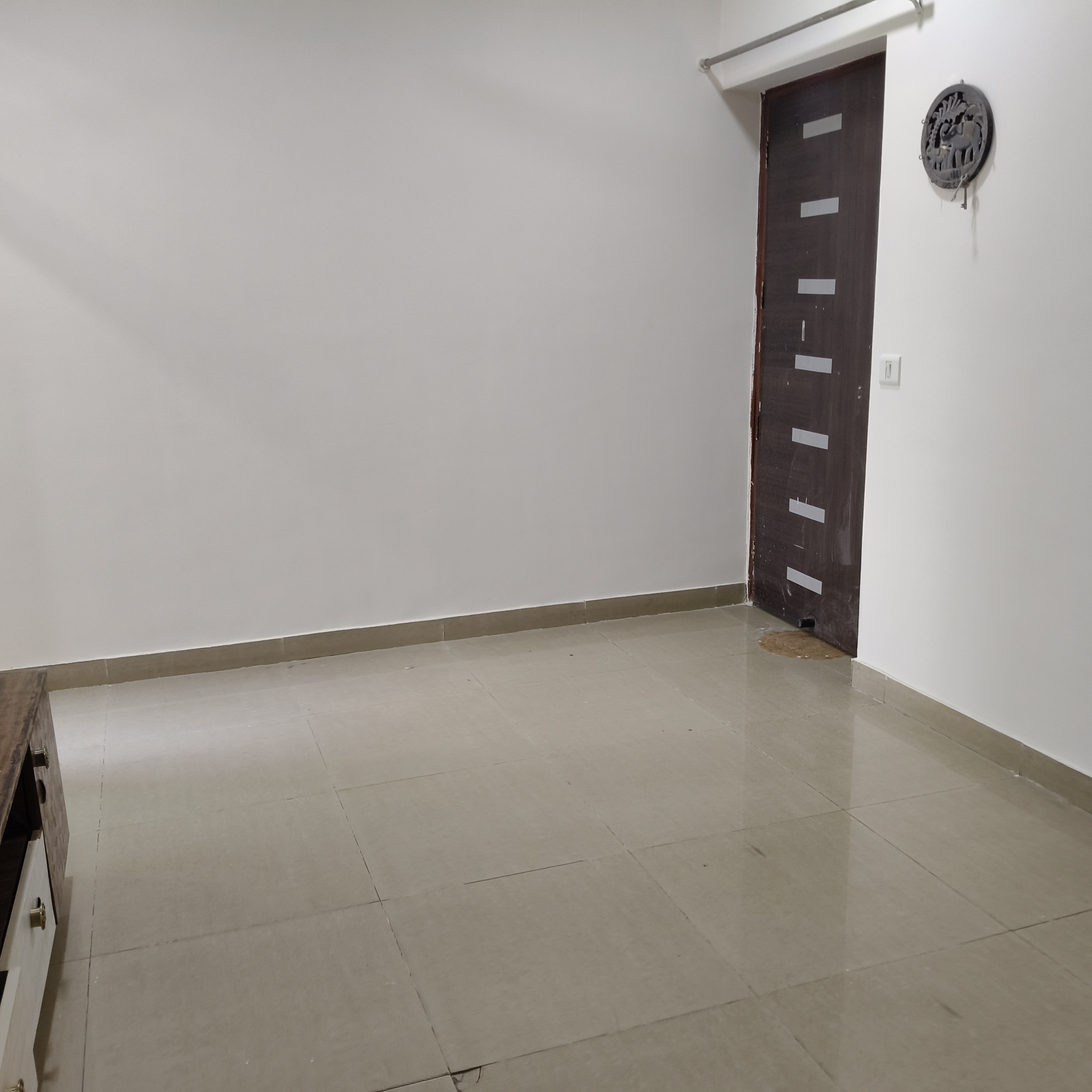 2 BHK Apartment For Rent in Gaur City 2 - 10th Avenue