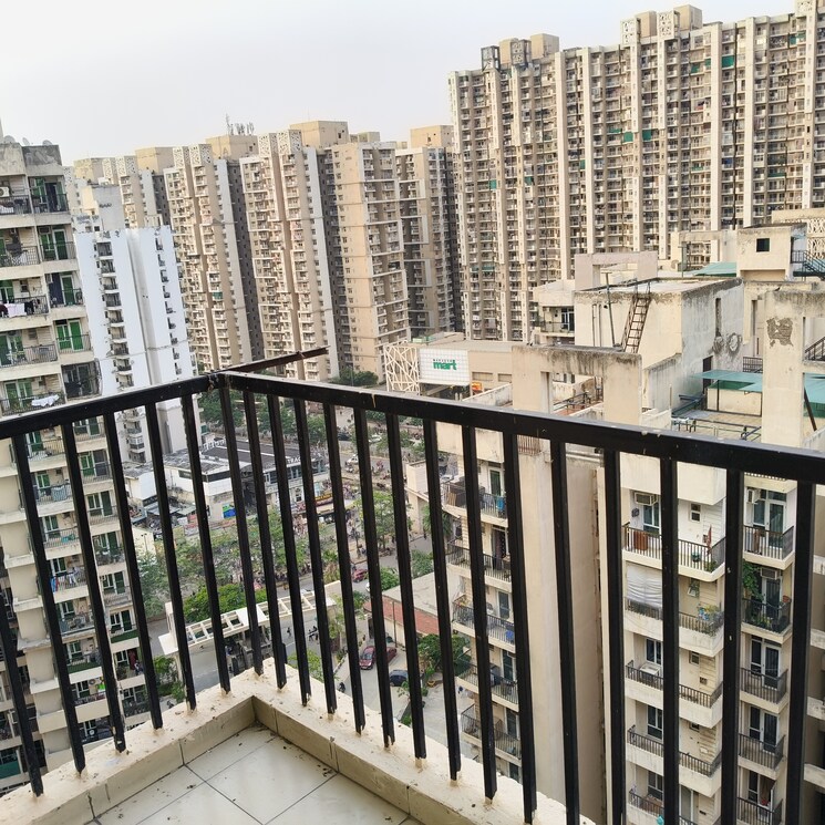 Balcony, gaur-city-2-10th-avenue 2 Bedroom 845 Sq.Ft. Apartment In Sector 16c Greater Noida Greater Noida 8715406