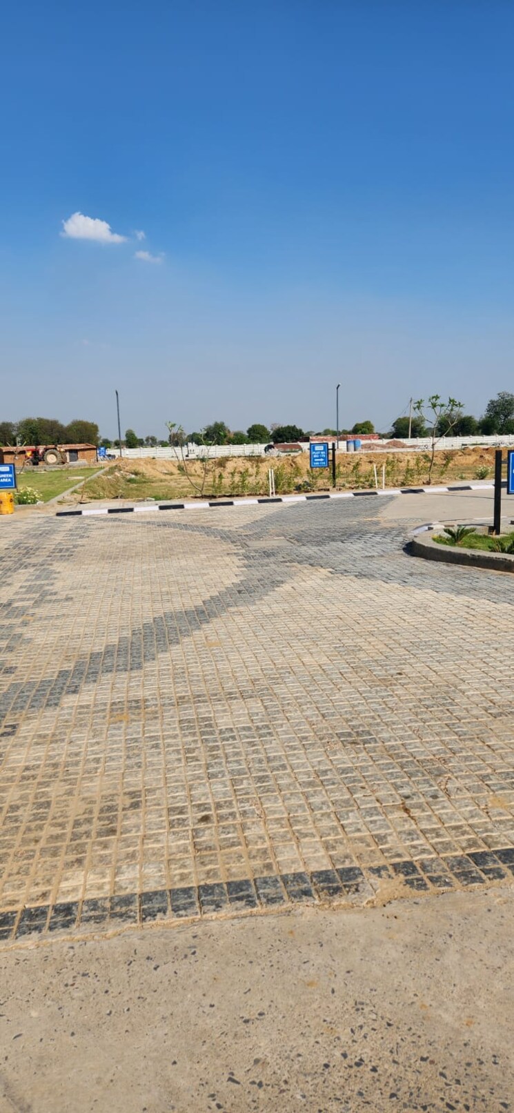 Swimming Pool, smart-world-the-edition  146 Sq.Yd. Plot In Sector 66 Gurgaon 8715405