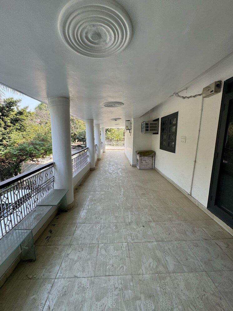 undefined, saket 3 Bedroom 4500 Sq.Ft. Builder Floor In Saket Delhi 8715423