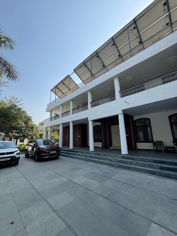 Exterior View, saket 3 Bedroom 4500 Sq.Ft. Builder Floor In Saket Delhi 8715423