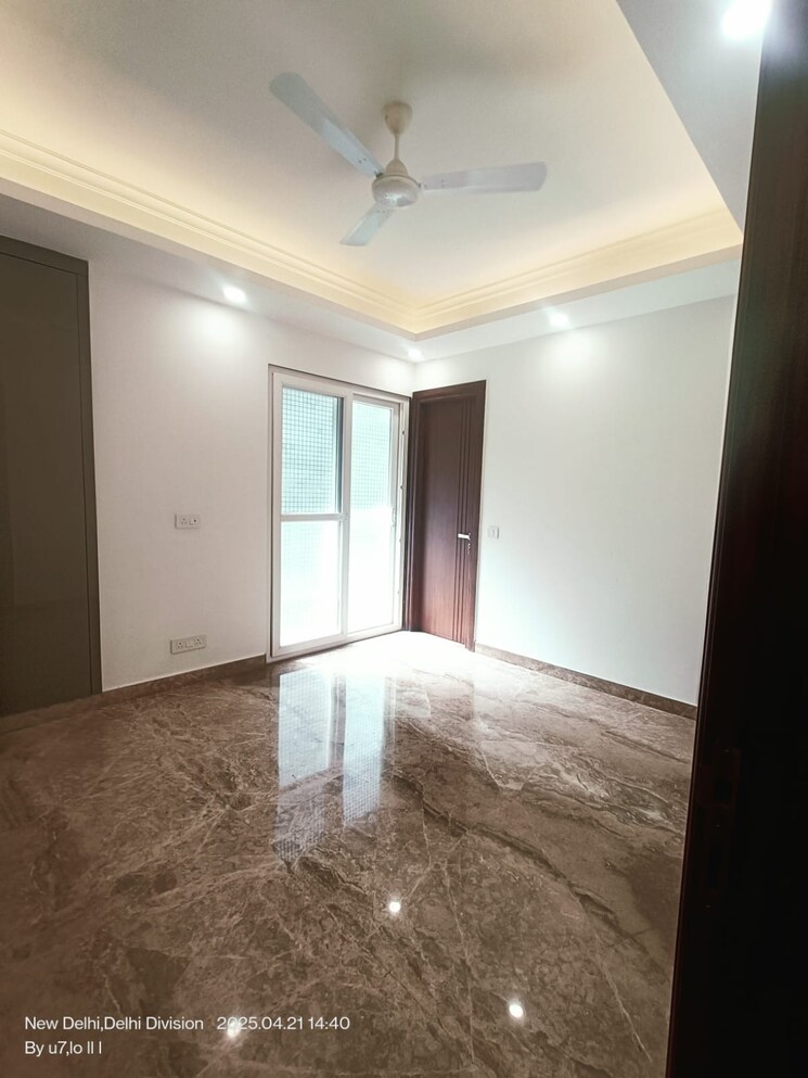 Room, saket 3 Bedroom 1300 Sq.Ft. Builder Floor In Saket Delhi 8715445