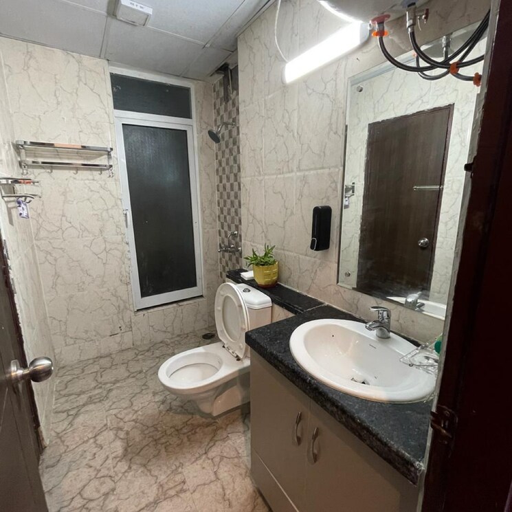 Bathroom, mahagun-mirabella 3 Bedroom 1730 Sq.Ft. Apartment In Sector 79 Noida 8715436