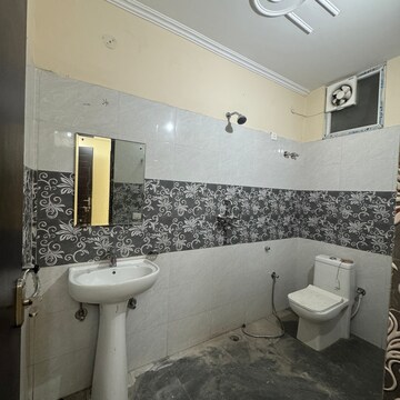 Bathroom in 2 BHK Apartment at Sahastradhara Road – for Rent