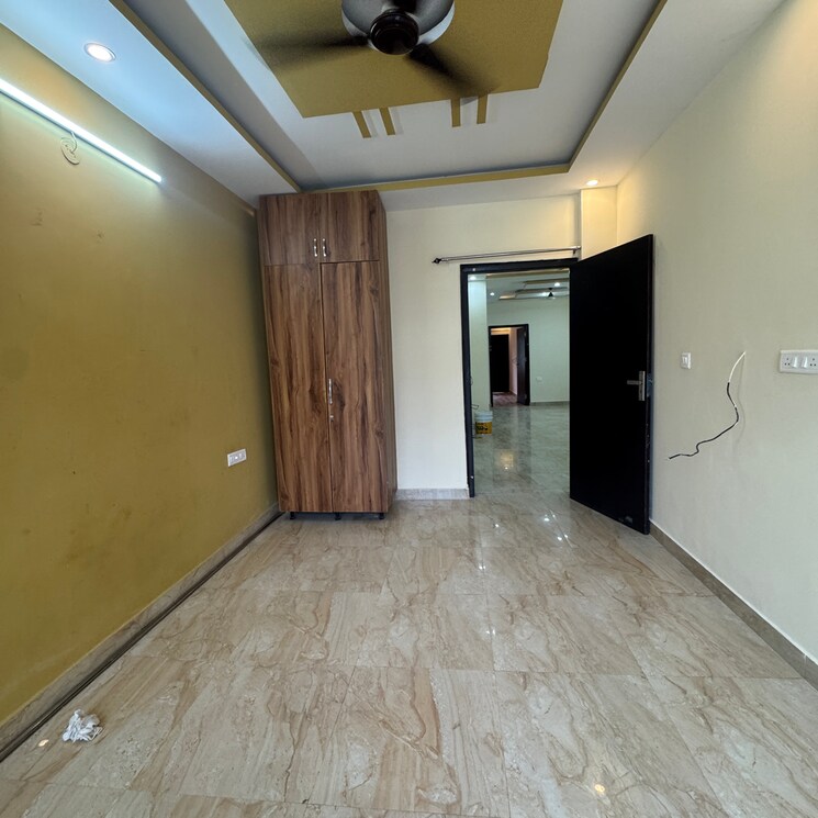 Room, sahastradhara road 2 Bedroom 1600 Sq.Ft. Apartment In Sahastradhara Road Dehradun 8715478
