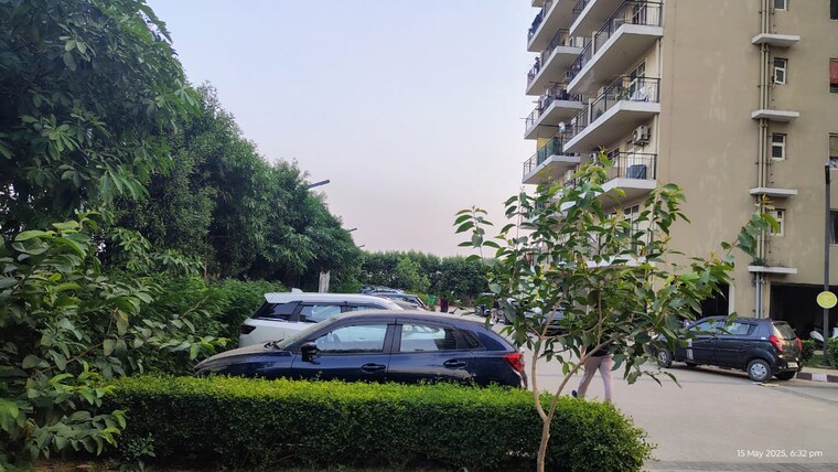 Exterior View, signature-orchard-avenue-2 2 Bedroom 543 Sq.Ft. Apartment In Sector 93 Gurgaon 8715485