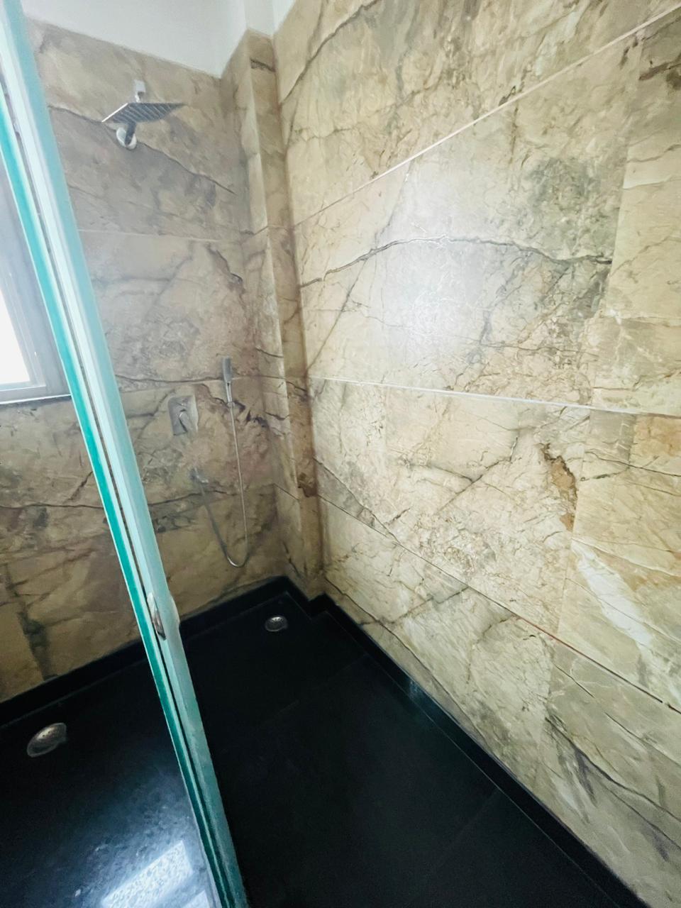 4 BHK + Pooja Room Builder Floor For Rent in Sakte 