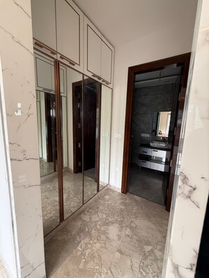 Building Lobby in 4 BHK Builder Floor at Sector 17 – for Sale