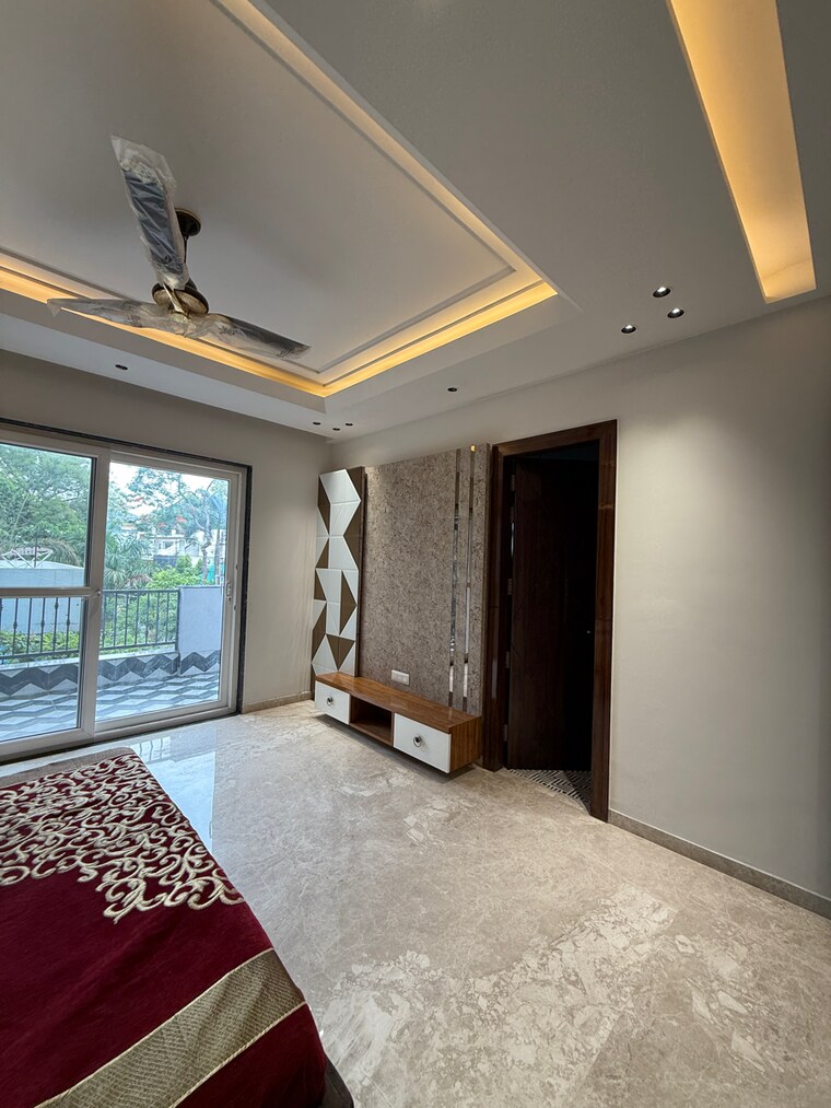 Bedroom, sector 17 4 Bedroom 600 Sq.Yd. Builder Floor In Sector 17 Faridabad 8715493