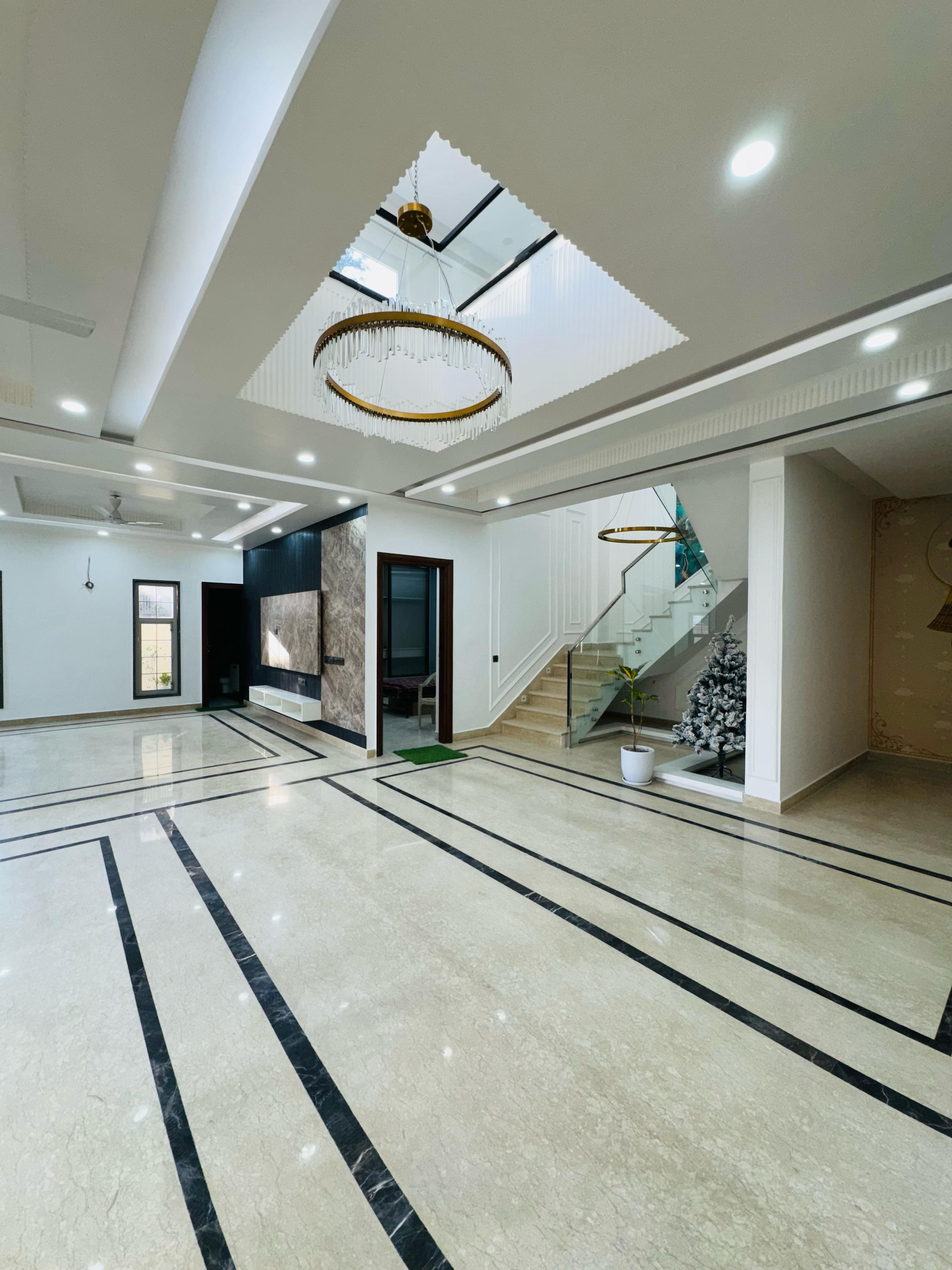 4 BHK + Pooja Room Villa For Sale in Saket