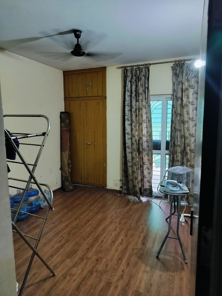 Bedroom, sector 83 3 Bedroom 250 Sq.Yd. Apartment In Sector 83 Faridabad 8715495