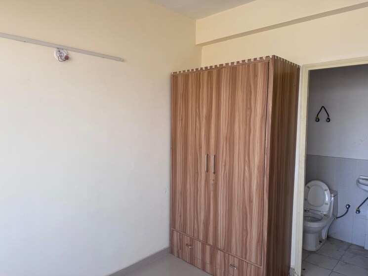 Room, pyramid-urban-homes-2 2 Bedroom 603 Sq.Ft. Apartment In Sector 86 Gurgaon 8715542