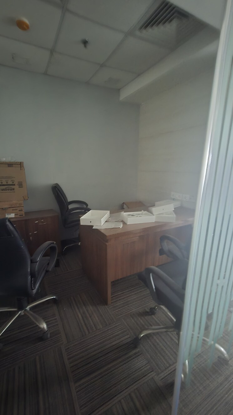 Team Area, jmd-megapolis Commercial Office Space 3000 Sq.Ft. In Sector 48 Gurgaon 8715547