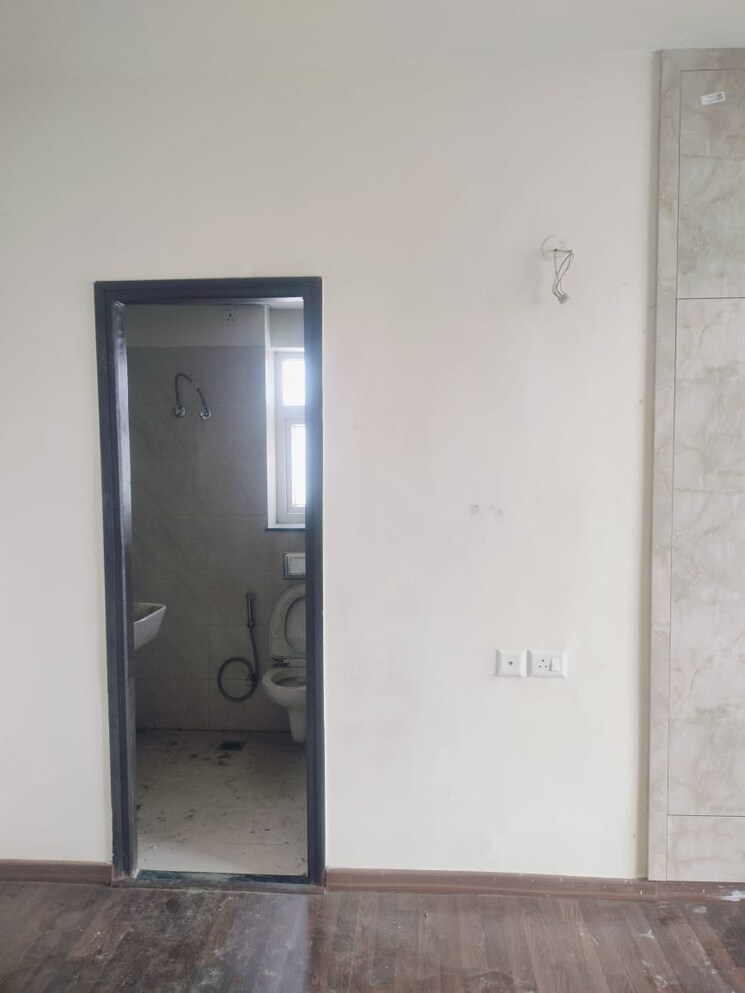 undefined, bptp-discovery-park 2 Bedroom 1250 Sq.Ft. Apartment In Sector 80 Faridabad 8715452