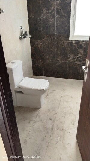 Bathroom in 4 BHK Apartment at UPAVP Ganga Yamuna And Hindon Enclave, Pratap Vihar – for Sale