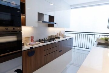 Kitchen in 3 BHK Apartment at Sholinganallur – for Sale