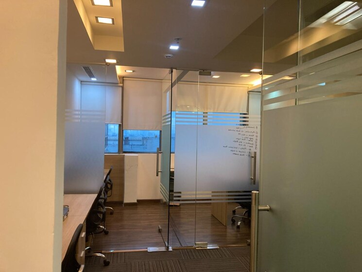 Team Area, spaze-itech-park Commercial Office Space 996 Sq.Ft. In Sector 49 Gurgaon 8715628