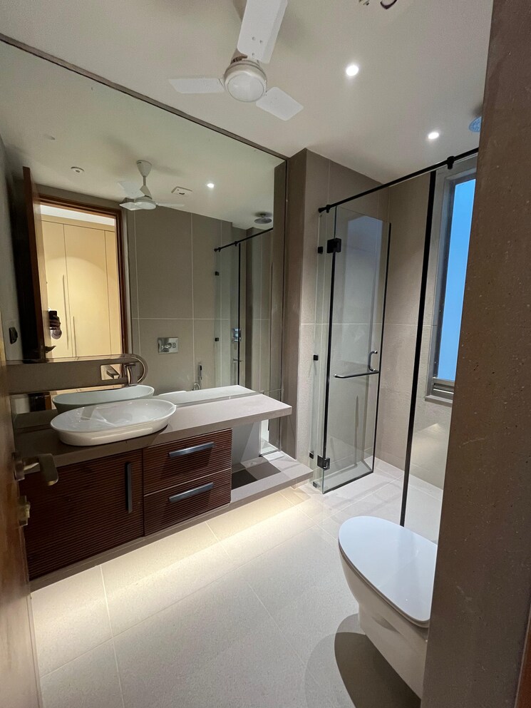 Kitchen, geetanjali enclave 4 Bedroom 3700 Sq.Ft. Builder Floor In Geetanjali Enclave Delhi 8715656